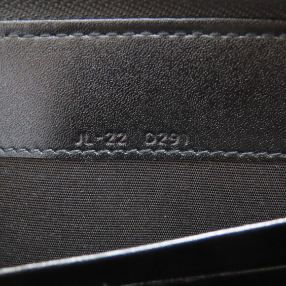 Salvatore Ferragamo Gancini hardware long wallet, - Picture 7 of 15